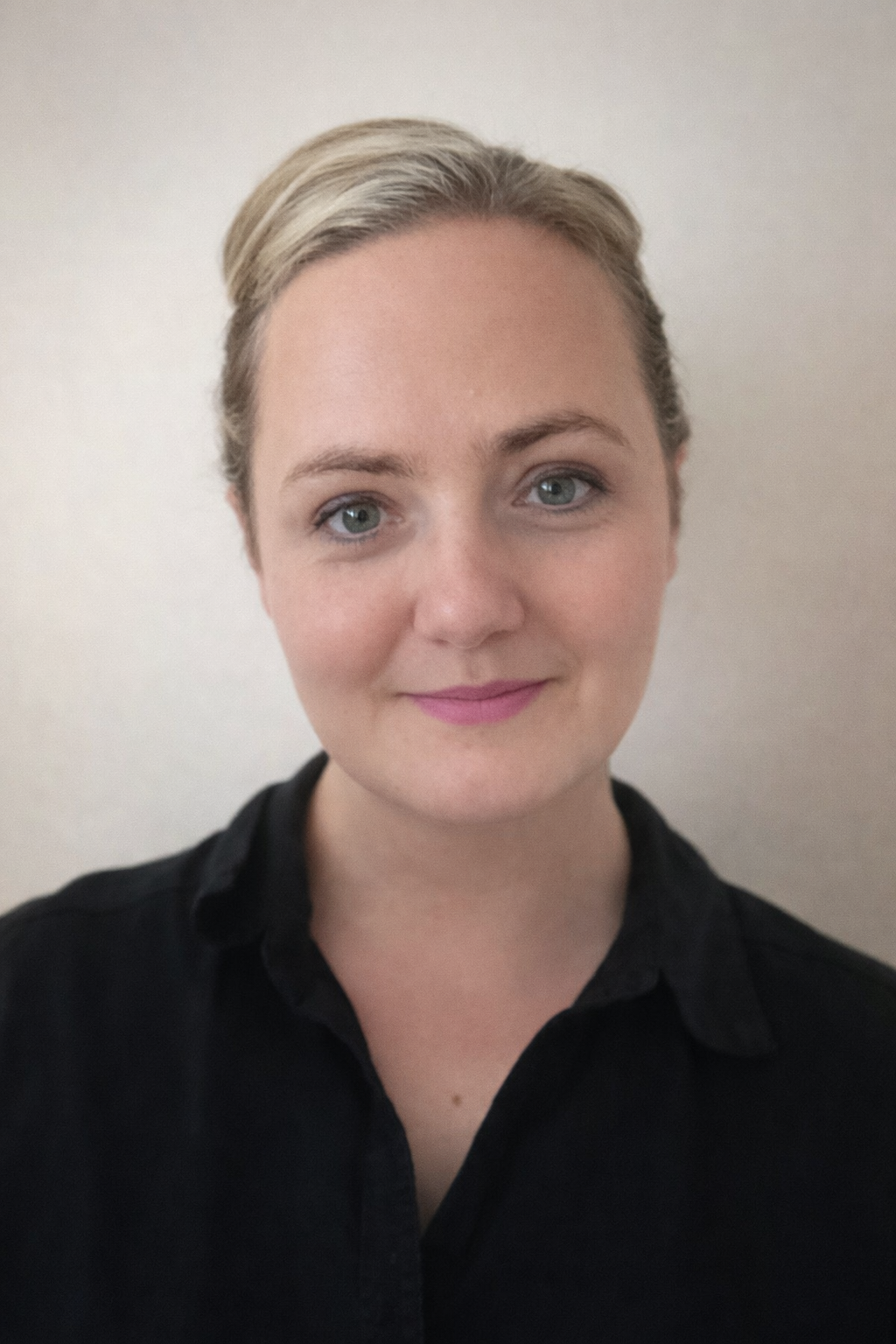 Anna Hunn, integrative psychotherapist in Bedford